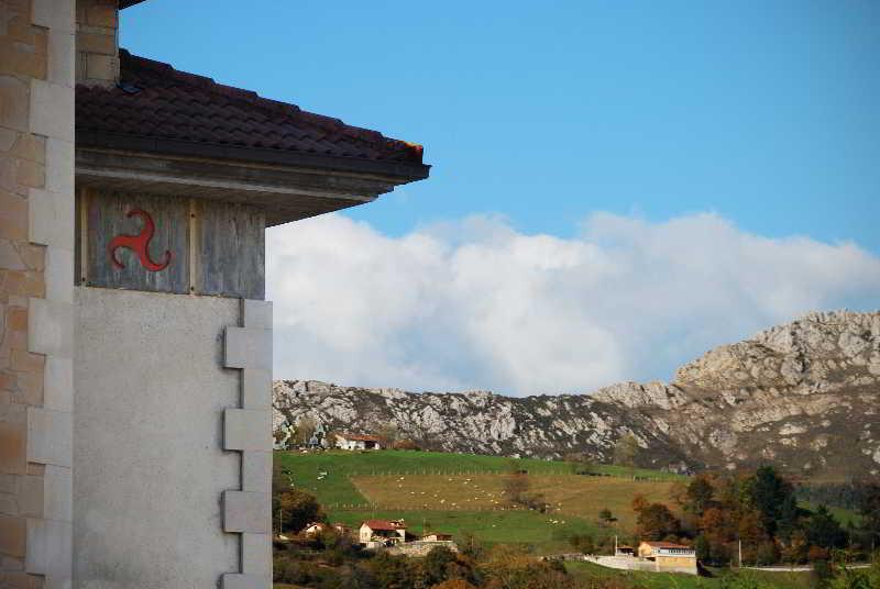 Los Acebos Les Arriondes Exterior foto