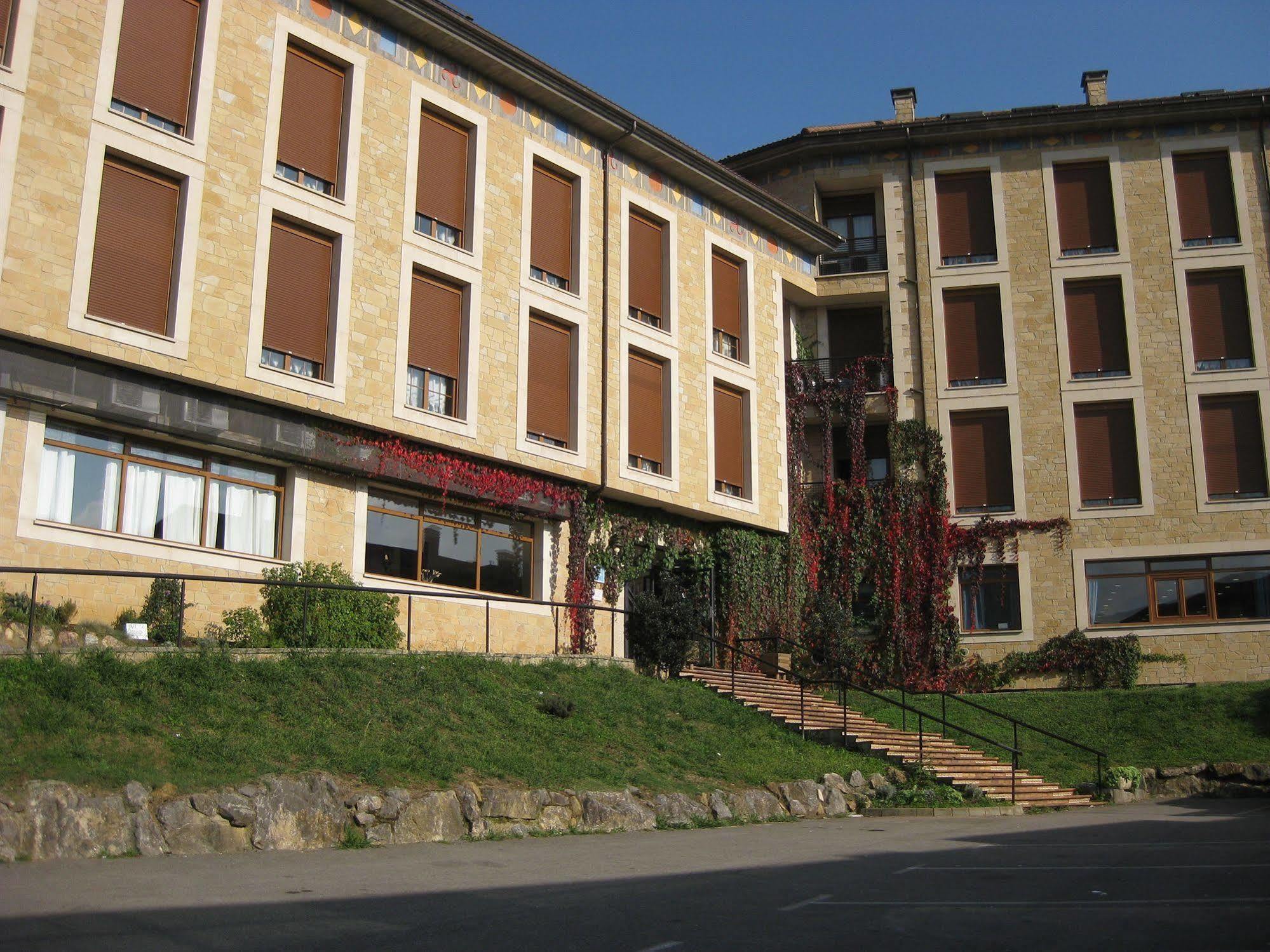 Los Acebos Les Arriondes Exterior foto